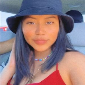 Meet your Posher, Leydi